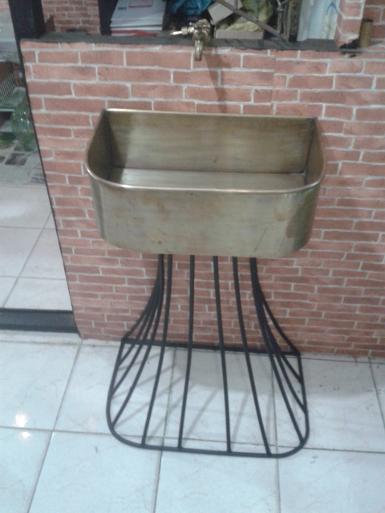 Brass sink code BS001 size 41 x31x h14.5 cm