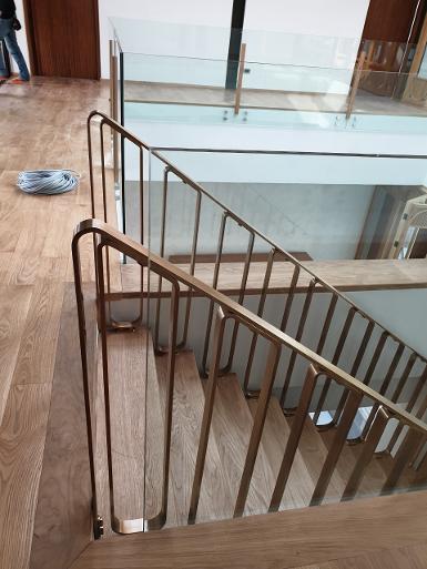 Balustrad of staircase brass.we make to order & make to design.