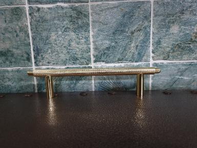 Brass door handle Item Code CHM22 size long 220 mm D: 12 mm.full brass.